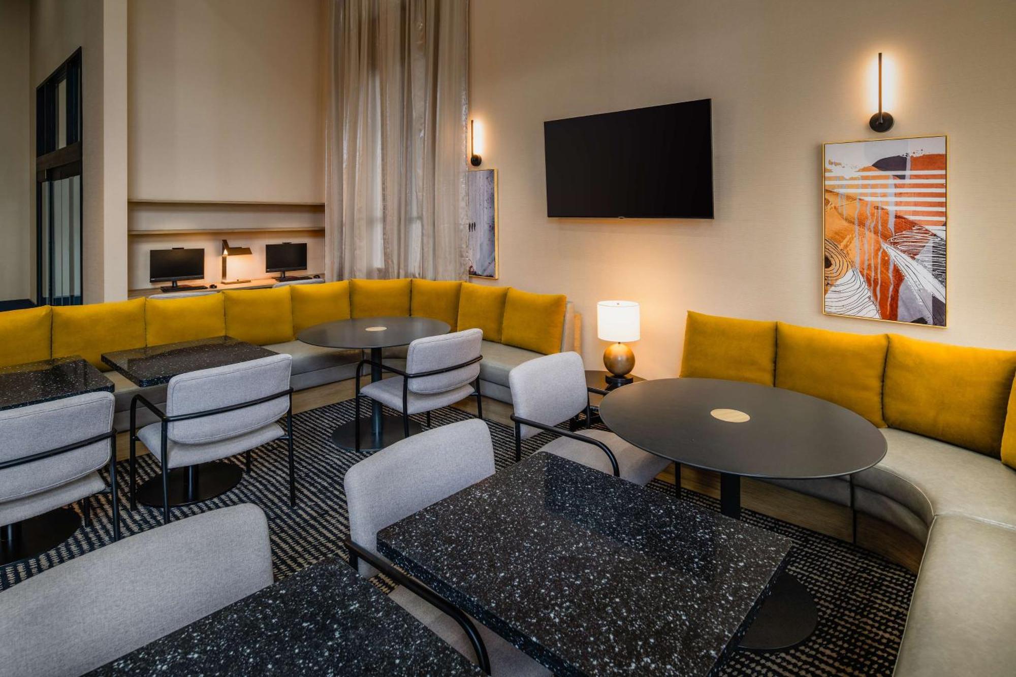 Hyatt Place Nashville/Green Hills Exterior photo